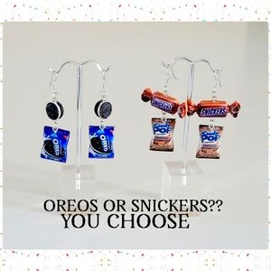 2/$20🌼 Oreos or Snickers Candy Earrings NWOT